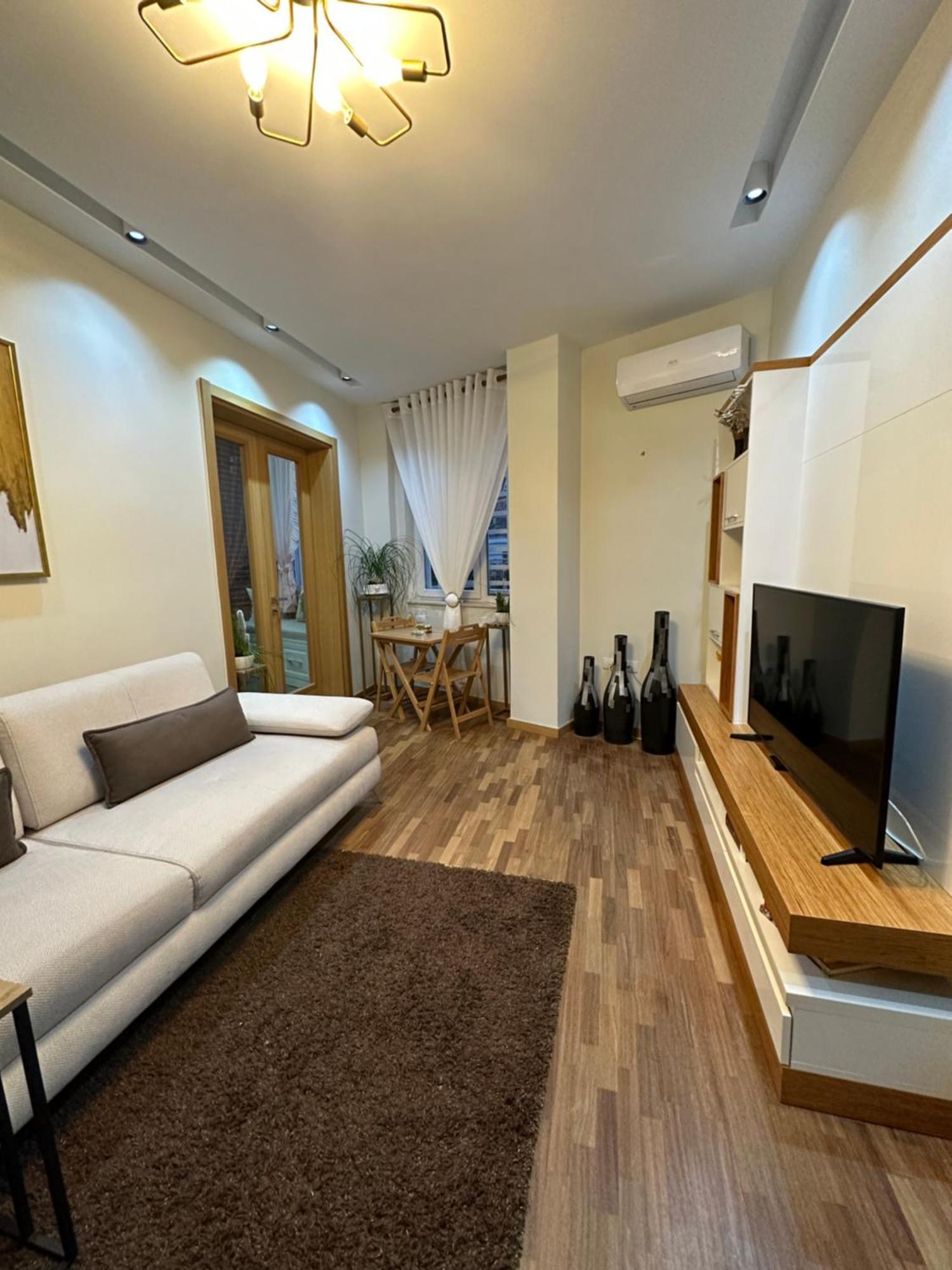 Dry Lake Apartment Tirana Extérieur photo